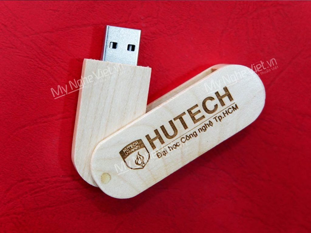 Quà tặng USB gỗ khắc logo