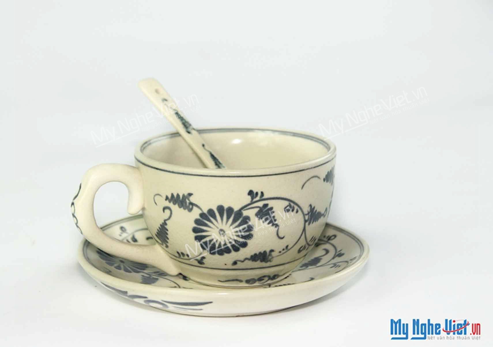 Ly sứ Bát Tràng tại Mỹ Nghệ Việt