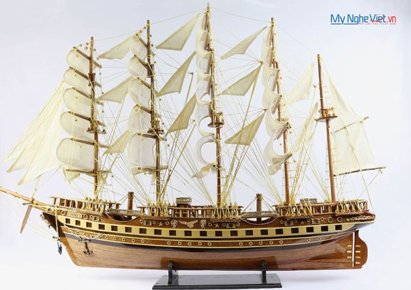Mô hình thuyền buồm phong thủy France II gỗ đỏ 1.2m (cả mũi 1m5) MNV-TB18/12