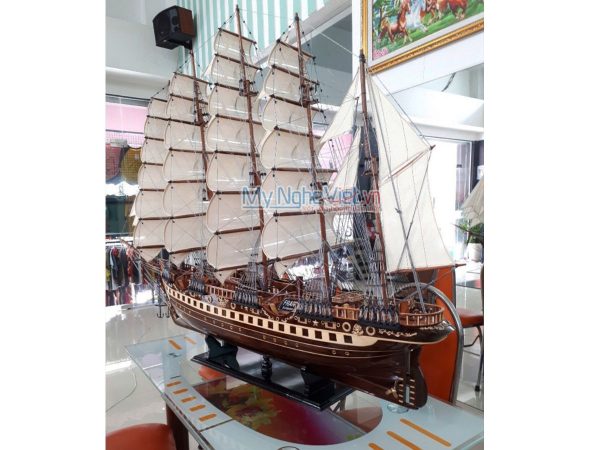 Mô hình thuyền buồm phong thủy France 2 gỗ đen (thân 2m) MNV-TB18-2m
