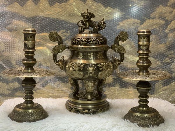 Bộ tam sự cạo màu rồng